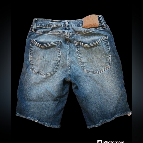American Eagle Airflex+  denim shorts.  Bundle of two pair.   Mens.  Waist 29. - Picture 5 of 10